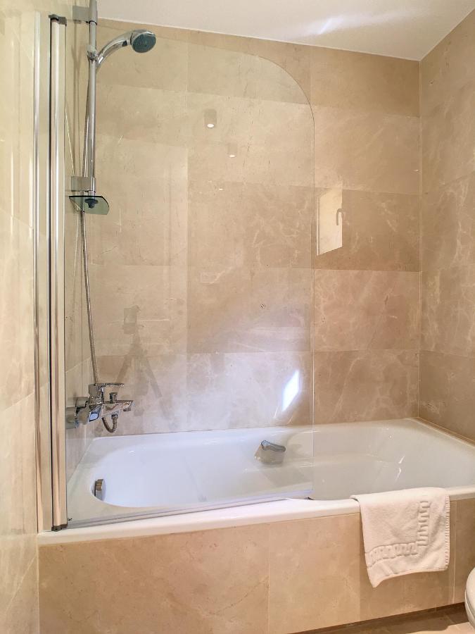 Roda Golf Singapore Apartment - 8109 エクステリア 写真